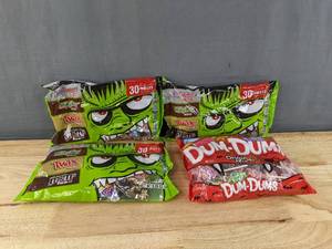 lot 77D image: 4 Brand New Bags of Candy Dum-Dums and Chocolate Bar Variety Pack D