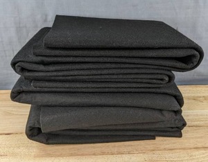 lot 189A image: 3 New Grip Bottom Black Mats 34 x 36 B