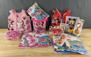 lot 208 image: Brand New Disney Mickey and Minnie Mouse Googles, Arm Bands, Water Swimmer, Childs Life Vests and Sand Bucket D