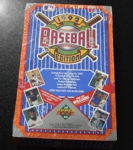 lot 33 image: 1992 Upper Deck Baseball Factory Sealed Hobby Box