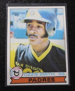 lot 46 image: 1979 Topps Ozzie Smith #116 Rookie Card Mid GradeNo Crease