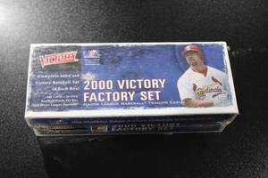 lot 71 image: 2000 Upper Deck Victory Baseball Complete Factory Sealed Set
