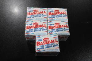 lot 89 image: 1988 Fleer Update Factory Sealed Complete Set Lot  5 Sets  Smoltz - Alomar - Biggio - Grace Rookie Card