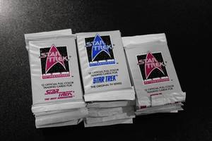 lot 124 image: 1991 Star Trek The Next Generation Unopened Pack Lot  24 Packs