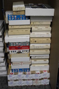 lot 127 image: Mixed Sports Bulk Lot  70,000 Cards