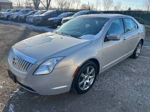 lot 3 image: 2010 Mercury Milan Premier