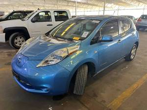 lot 15 image: 2012 Nissan Leaf SL