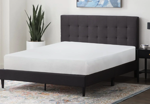 lot 7 image: FDW 10 Inch Green Tea Memory Foam Mattress Model MEM-GT-3Q7- White- Queen
