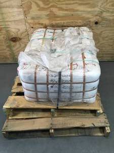 lot 134 image: Pallet of 14 x 25 Poly Bags