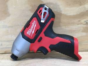 lot 26 image: Milwaukee Impact Driver Model # 2462-20 - Tool Only