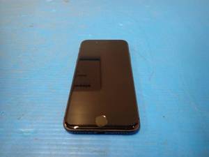lot 16 image: Apple&nbspiphone 8 A1863  64GB of storage  Cellular Carrier Unlocked  Includes Charging Cable  light scratches on screen