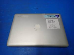 lot 50 image: Apple&nbspMacBookPro9,2 A1278 &nbspINTEL CORE I5-3210M 2.5 Ghz  6GB DDR3 SDRAM  250GB HD  13.3 screen with 1280 x 800 Resolution  Includes IOS and Charger 