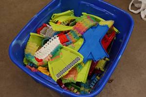 lot 370 image: Glow Trac Race Track Pieces