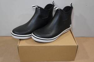 lot 14 image: Biggz Mens Black Fishing Boots -Size 13