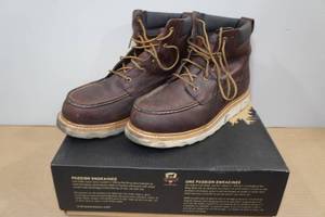 lot 23 image: Irish Setter Mens Ashby 6 Work Boots -Size 12