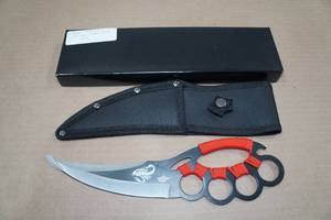 lot 32 image: Red Scorpion Ninja Knife
