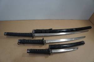 lot 43 image: 3 Ninja Sword Replicas