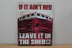 lot 59 image: Collectable Metal Sign -Farmall