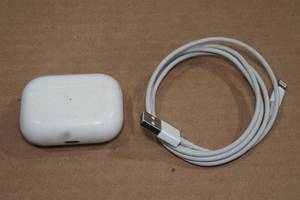 lot 74 image: Apple AirPods Pro Earbuds