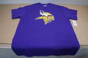 lot 81 image: MN Vikings Mens T-Shirt -Medium