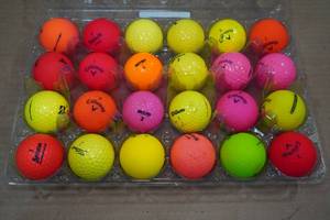 lot 114 image: 24 Colorful Golf Balls - Callaway, Nitro, Volvik, Titleist