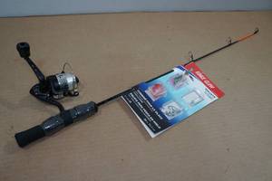 lot 141 image: Eagle Claw RodReelTackle Ice Fishing Combo