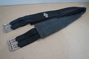 lot 199 image: Professionals Choice Girth -56
