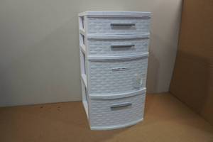 lot 257 image: Room Essentials Medium 4-Drawer Weave Tower