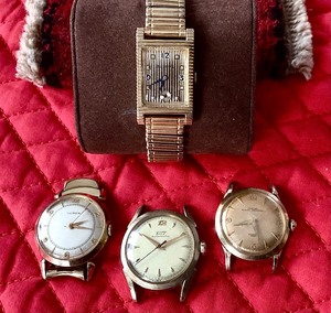 Group of 4 Vintage Mens Watches