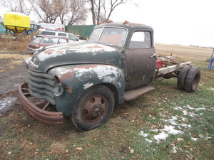 lot 4 image: 1950 Chevy Truck 5 Window
