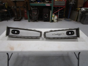 lot 17 image: 1966 GTO Grill Inserts