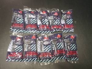 lot 18 image: 10 - 5-Packs of Twin Blade Disposab...