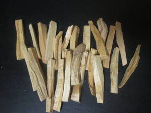 lot 42 image: 24 Humo Sagrado Sacred Smoke Palo S...