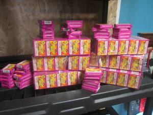 lot 74 image: Large Lot of Magic Black Snakes...