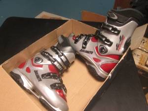 lot 110 image: Solomite Epix 77 Ski Boots 27,5...