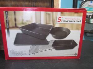 lot 123 image: 5pc Heavy Guage Non-Stick Bakeware ...