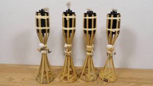 lot 83 image: Lot of 4 Mini Tiki Torches-14