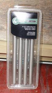 lot 102 image: Brainerd Mfg Liberty Hdw 4PK 5116 SS Bar Pull