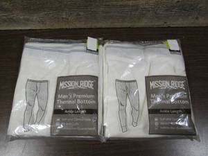 lot 143 image: Set of 2 Mission Ridge Mens Premium Thermal Bottoms-White-2XL