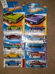 lot 325 image: Hot Wheel Mopar muscle car Barracuda cuda challanger hemi. All clean cards. As shown.