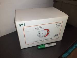 lot 341 image: Nascar piggy bank the memory company. New in box. Rare vintage. As shown.