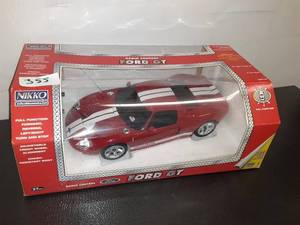lot 355 image: 118 radio controlled Ford GT Nikko. New in box. As shown.