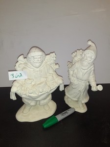 lot 362 image: Lot of 2 Greenware carroling children christmas once fired. As shown.