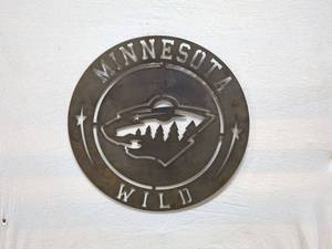 lot 8 image: Minnesota Wild Metal Wall Art Sign - NHL Team Decor