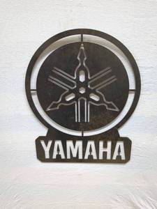 lot 38 image: Yamaha Metal Wall Art Sign - Circular Design