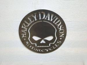 lot 43 image: Harley Davidson Motorcycle Wall Decor Metal Sign