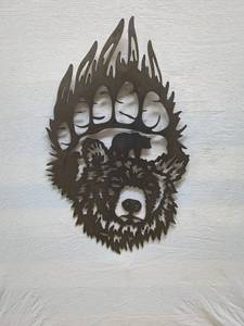 lot 56 image: Metal Wall Art Bear Design with Claw and Silhouette