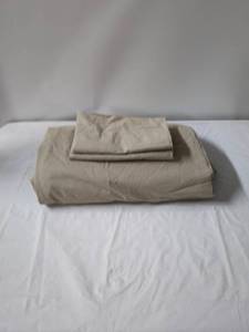 lot 160 image: Queen Size Duvet Cover Set - 100% Washed Cotton Linen in Tan Color