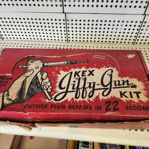 lot 68 image: Vintage Kex Jiffy-Gun Kit The Sure Way To Repair Tubeless Tires