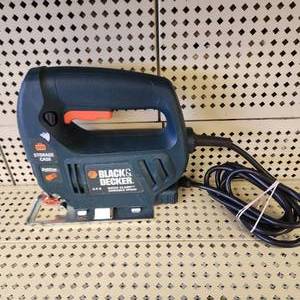 lot 74 image: Black & Decker Quick Clamp Variable Speed 3.5 A Model JS300 Good Condition